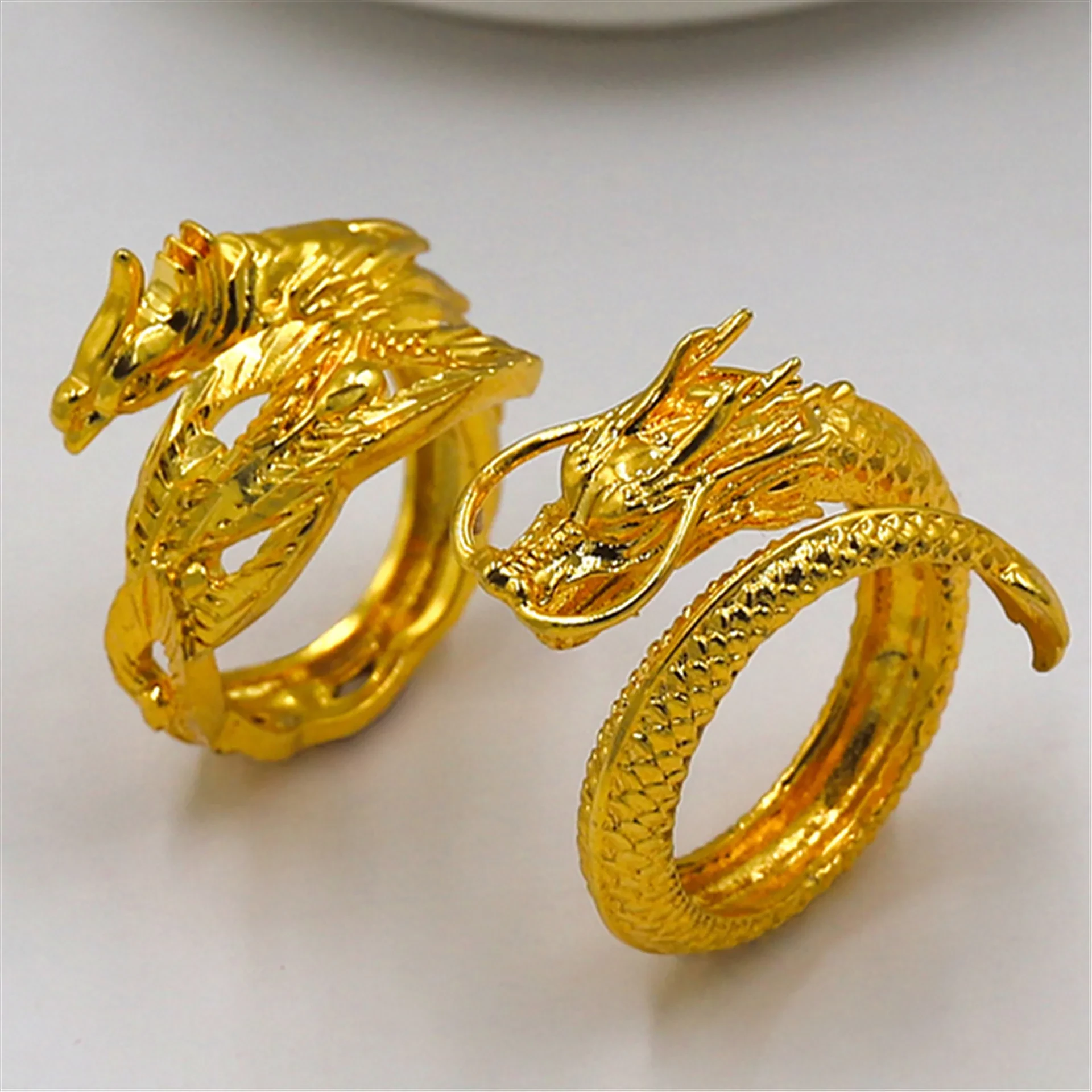 Anillo de amantes del dragón y el fénix