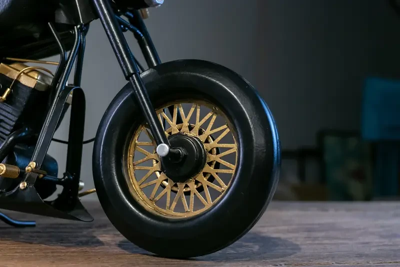 1 modelo de motocicleta de hierro artesanal de estilo vintage