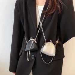 Bolso de mujer con miniclip y cadena de metal
