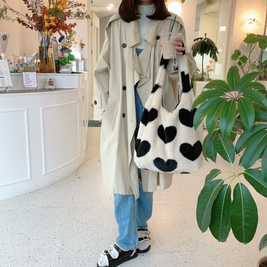 Bolso de hombro grande de peluche con forma de corazón para mujer