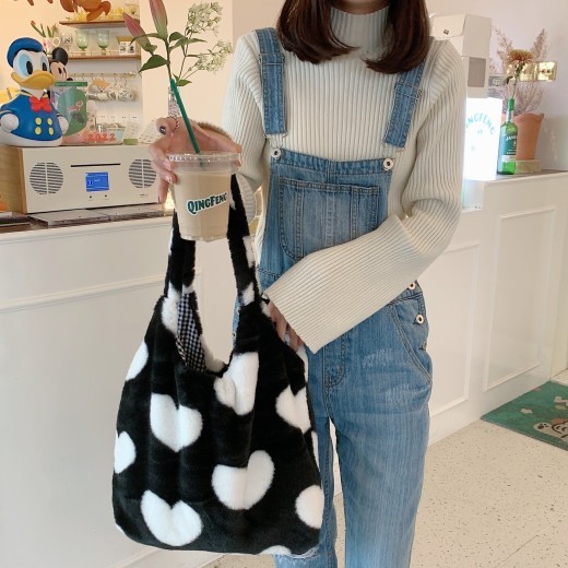 Bolso de hombro grande de peluche con forma de corazón para mujer