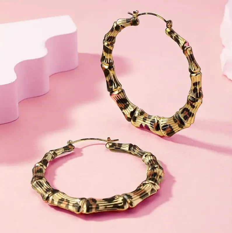 Nuevos pendientes de aro redondos con estampado de leopardo para mujer, joyería punk de metal con forma de vaca y cebra, pendientes circulares grandes, regalos de fiesta para mujer