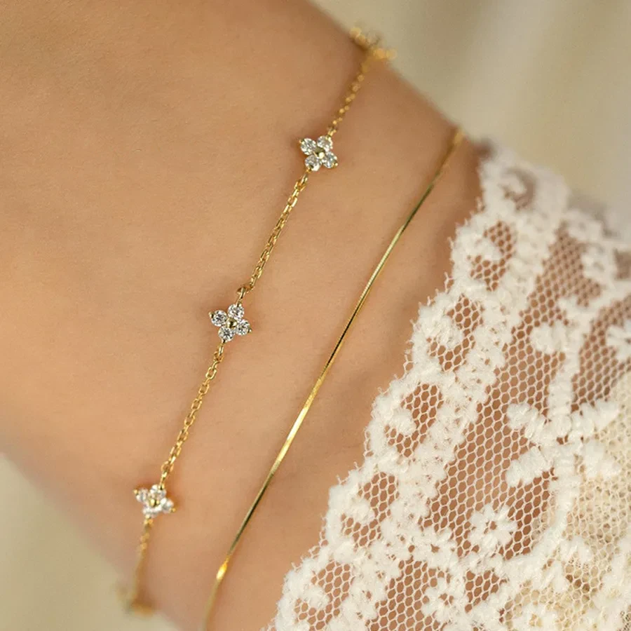 Pulsera de trébol de plata esterlina S925 para mujer con circonitas simples