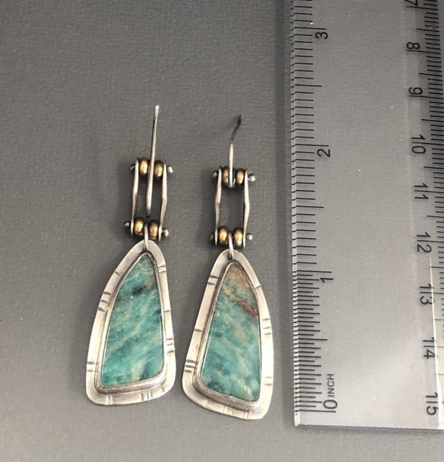Gotas para los oídos de moda irregulares y largas para mujer