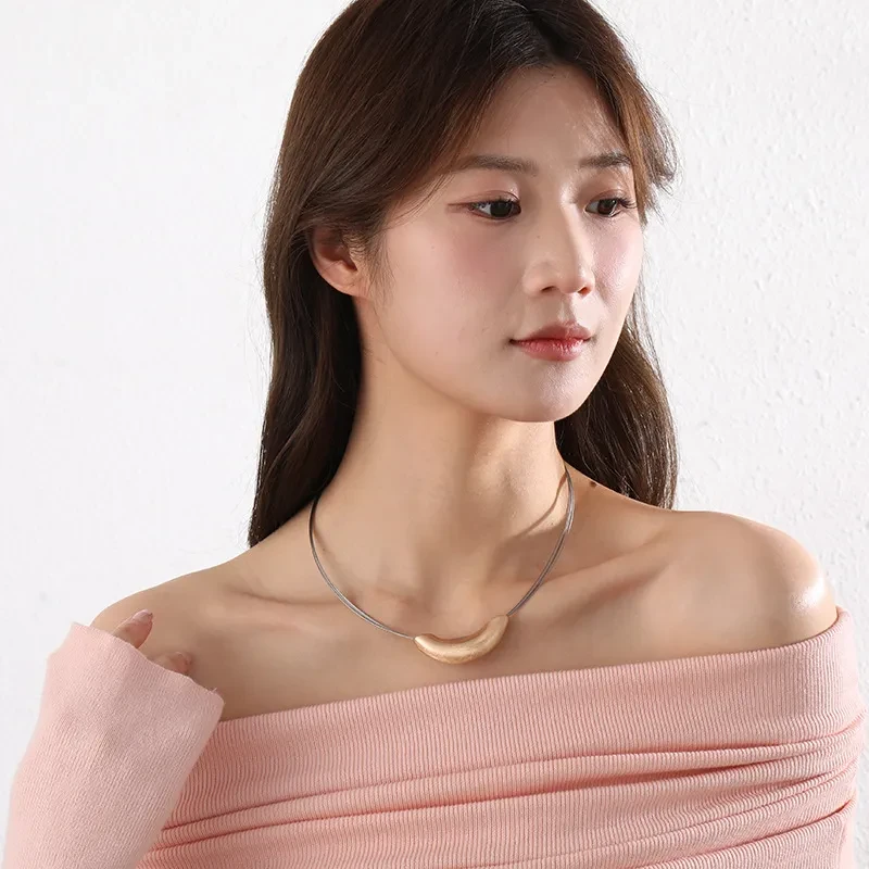 Gargantilla de aleación para mujer de interés especial de moda