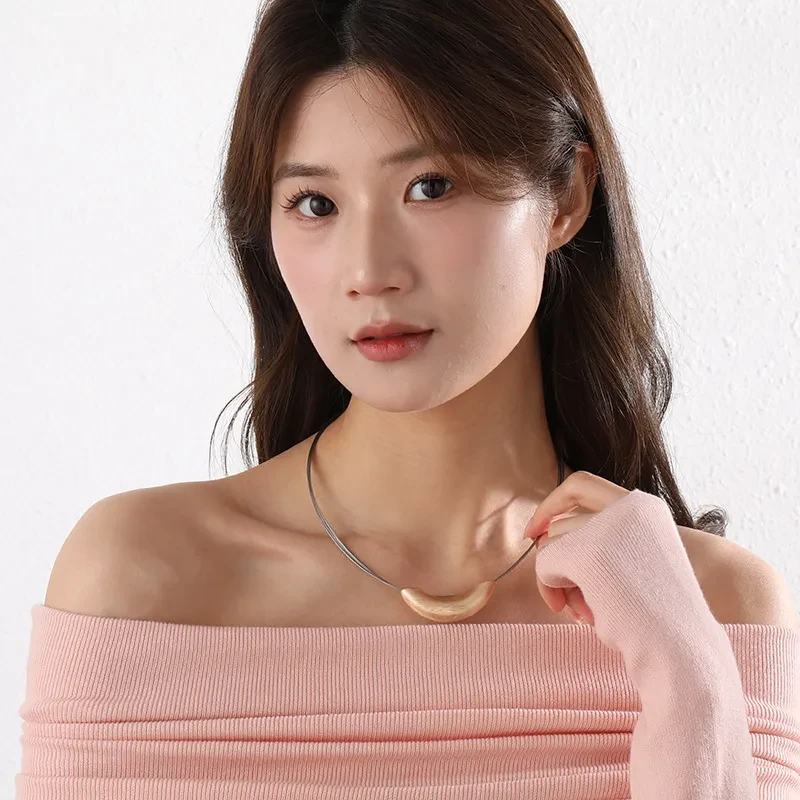 Gargantilla de aleación para mujer de interés especial de moda