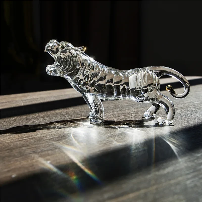 Estatua de tigre de cristal de la suerte hecha a mano, adorno de escritorio