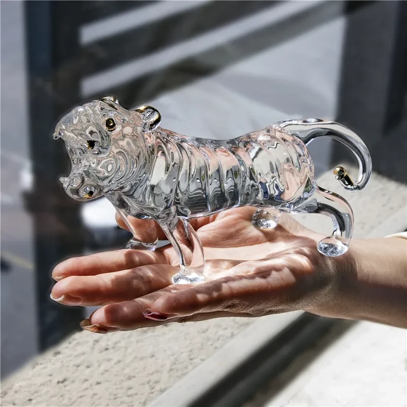 Estatua de tigre de cristal de la suerte hecha a mano, adorno de escritorio