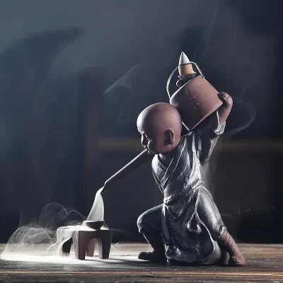 Quemador de incienso de sándalo Little Monk