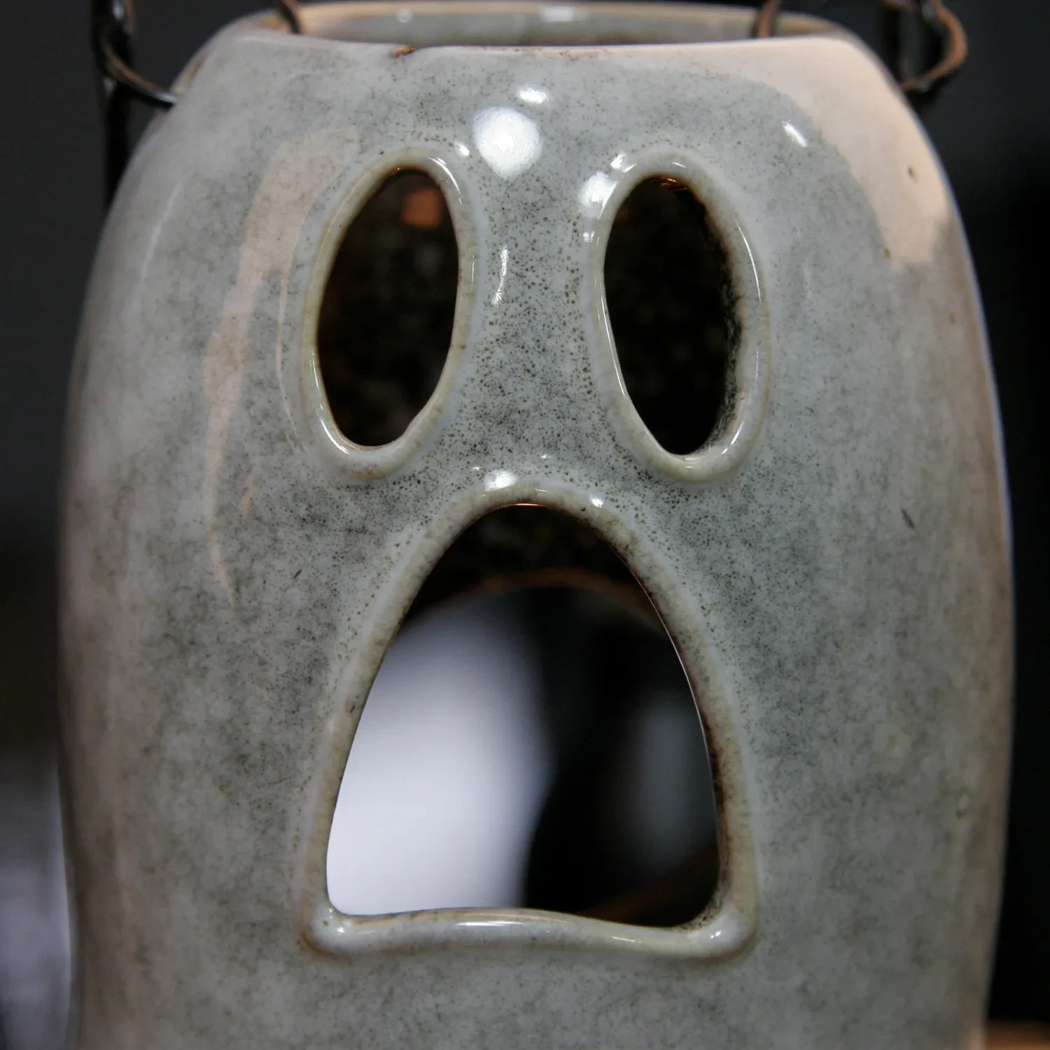 Adornos de cerámica de fantasmas blancos del Festival de los Fantasmas con velas de Halloween