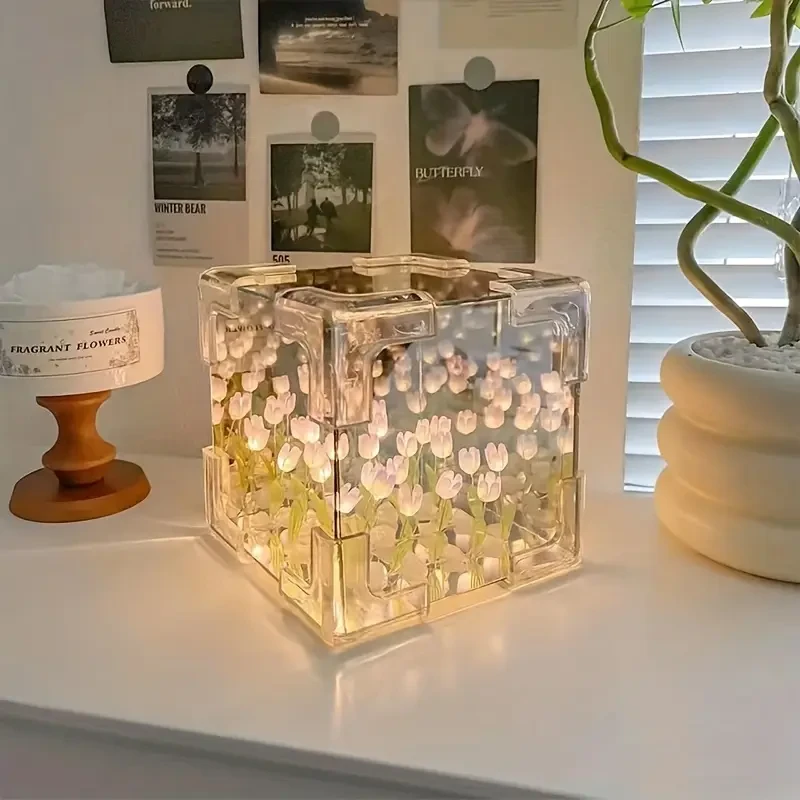 Caja de luz nocturna LED con forma de tulipán