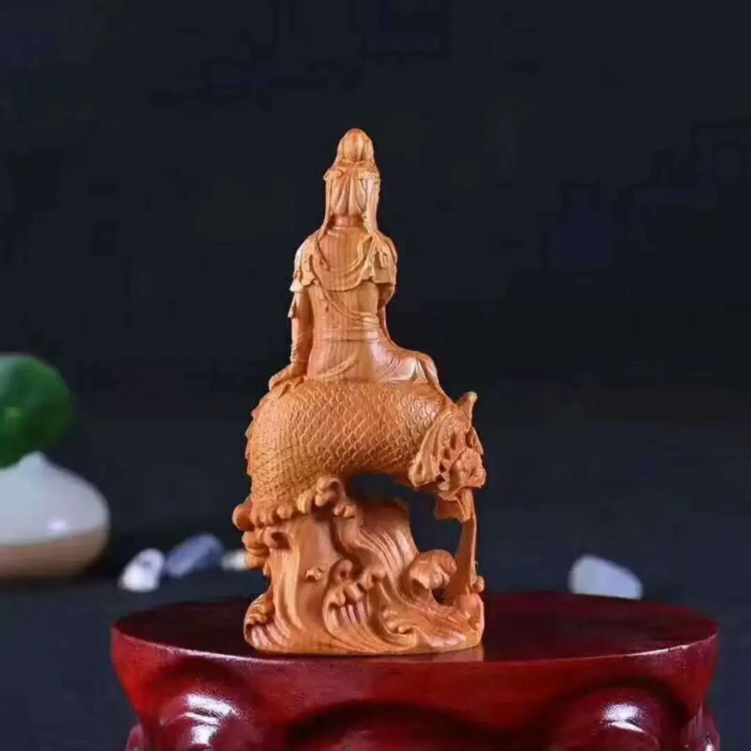 Adorno tallado de Thuja Avalokitesvara