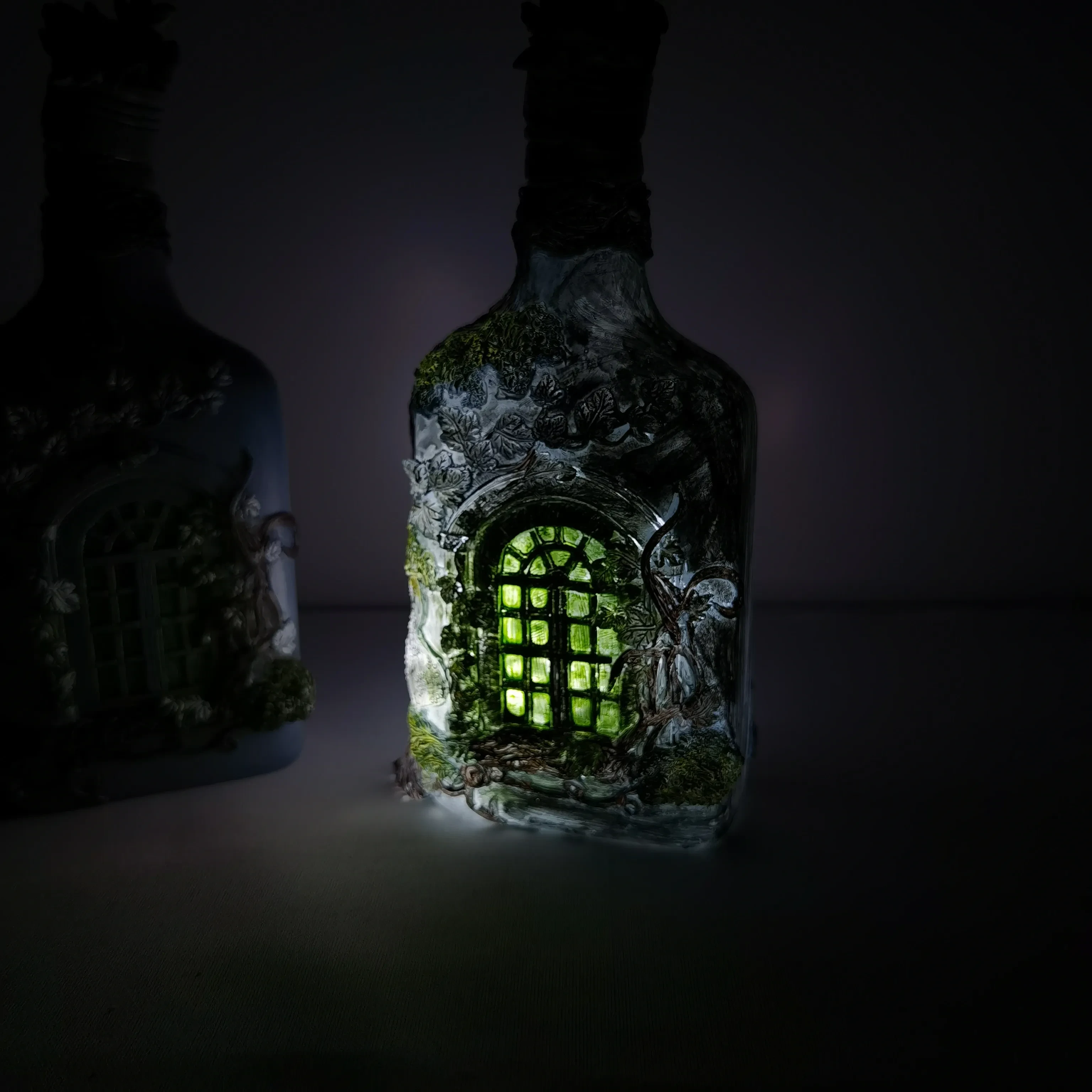 Botella de vino luminosa, decoración para el hogar y el jardín, artesanía de resina.