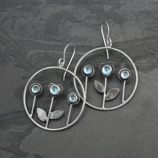 Pendientes redondos con incrustaciones de cristal y flores decorativas vintage de estilo bohemio
