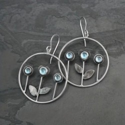 Pendientes redondos con incrustaciones de cristal y flores decorativas vintage de estilo bohemio
