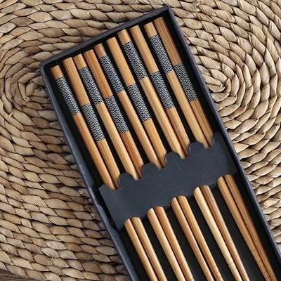 Palillos de bambú de estilo japonés