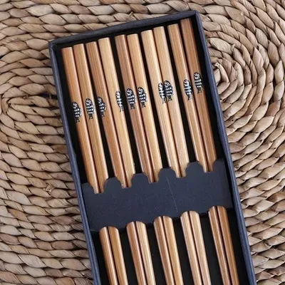 Palillos de bambú de estilo japonés