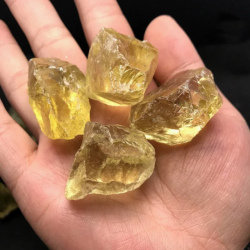 Adornos de mineral de piedra bruta de citrino natural