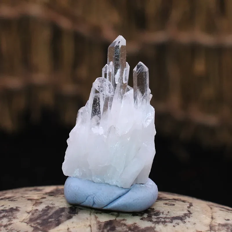 Adorno de racimo de cristal blanco natural, piedra rugosa