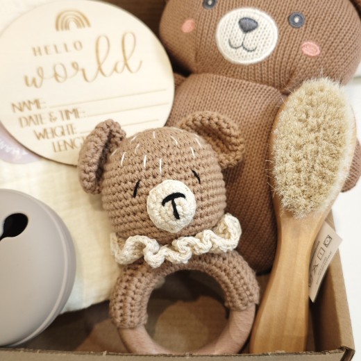 Caja de regalo de peluche de oso de peluche con campana relajante de 60 cm, toalla de saliva y manta.