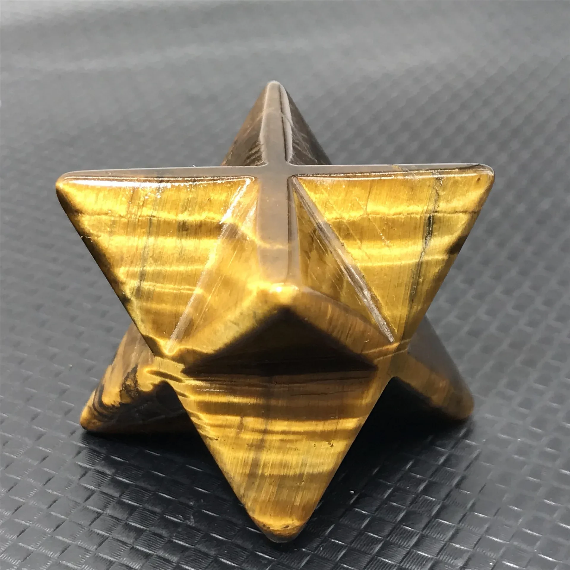 Figura de estrella Kaba de piedra de ojo de tigre tallada en cristal de 5 cm
