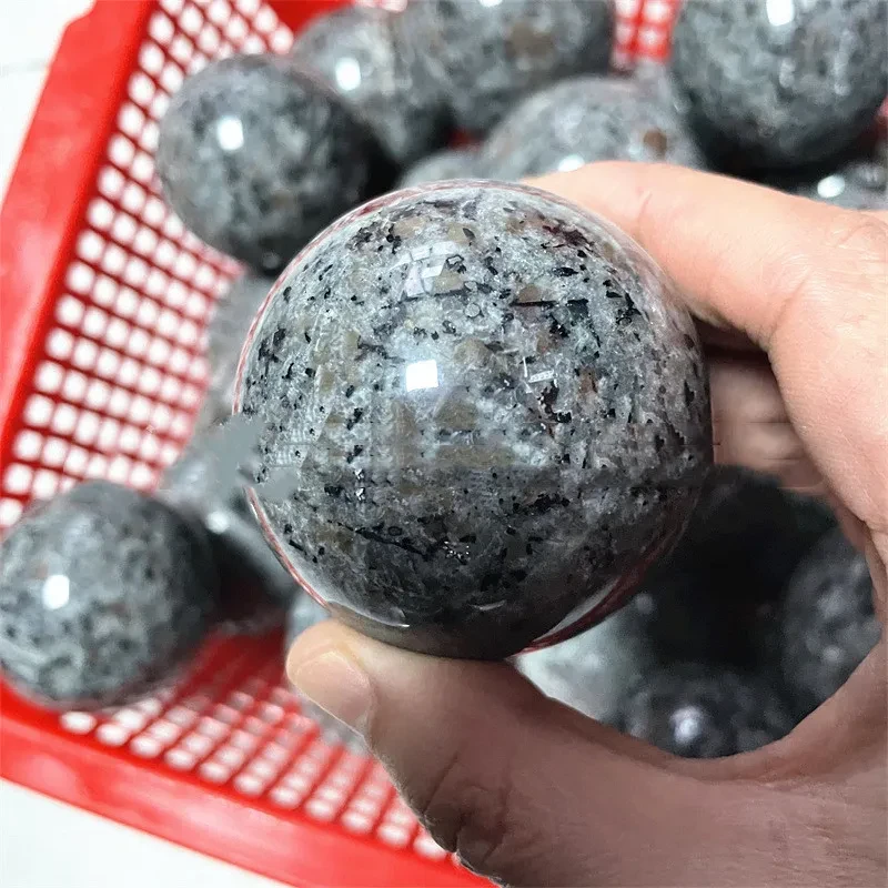 Bola de piedra de llama natural de cristal pulido rugoso para decoración del hogar