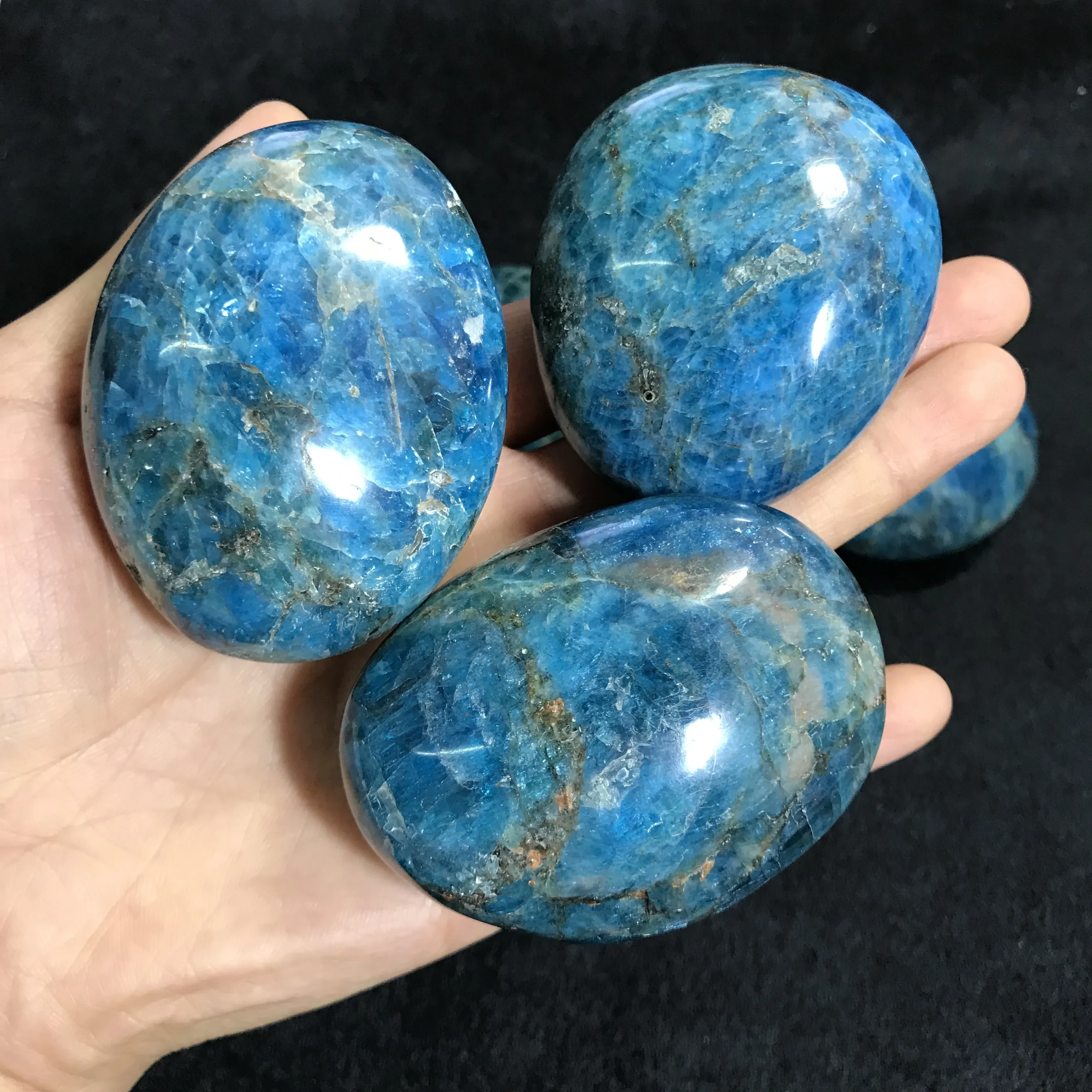 Esfera de piedra de apatita azul natural, bola curativa de cristal para Reiki