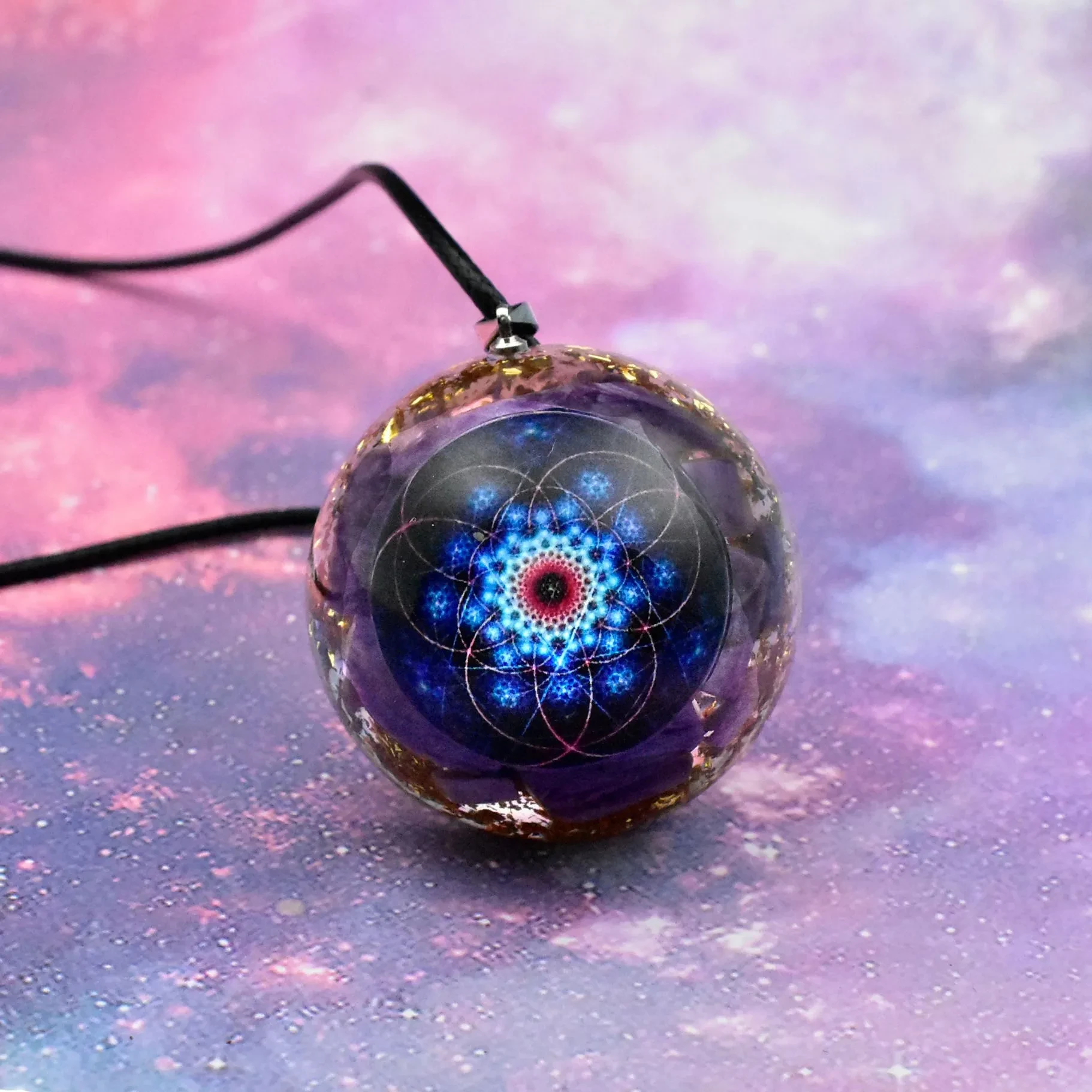 Colgante de gel con gotas de cristal natural de dragón morado triturado