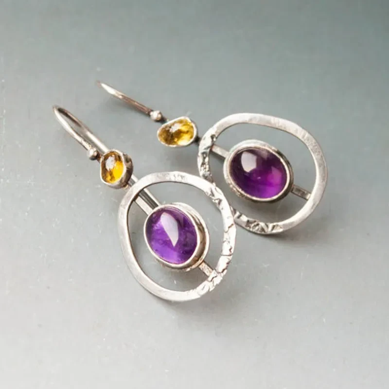 Pendientes vintage de piedra ovalada morada ahuecada
