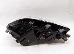 Faros delanteros de coche (modelos 2018-2021)