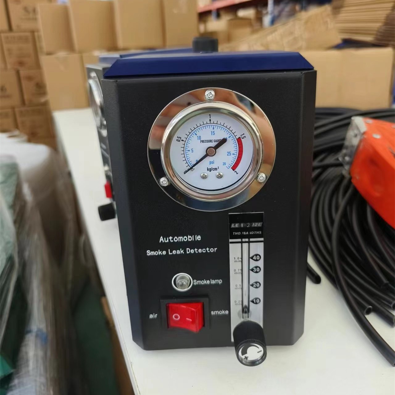 Detector de fugas de humo para coche inteligente