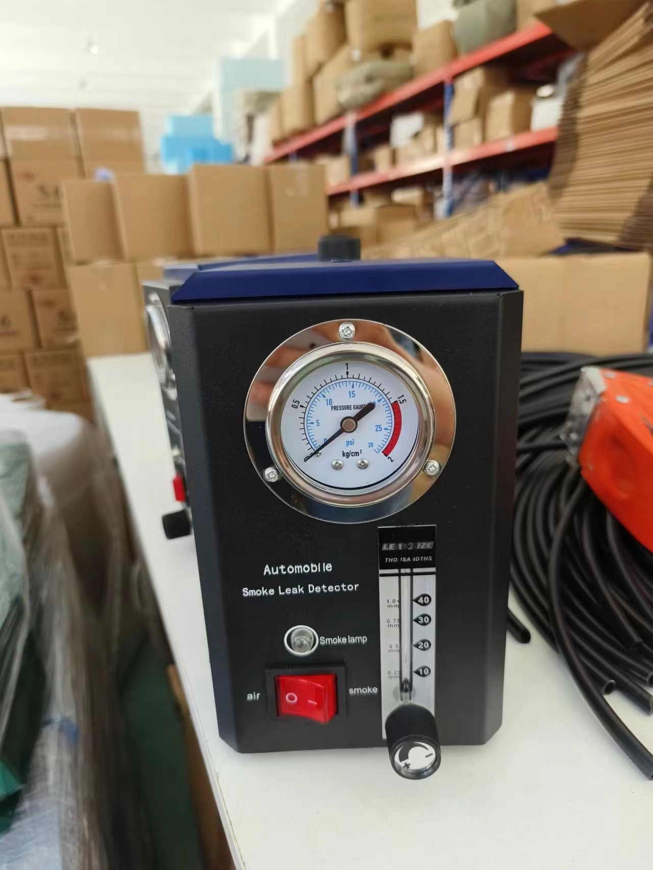 Detector de fugas de humo para coche inteligente