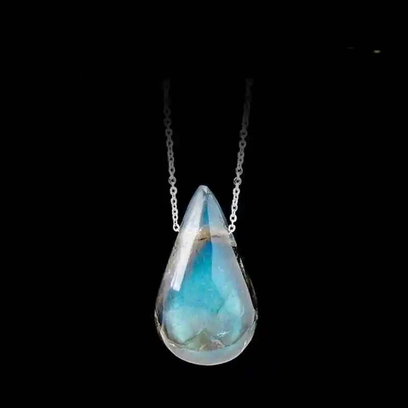 Colgante de collar con piedra original de feldespato con luz de luna natural