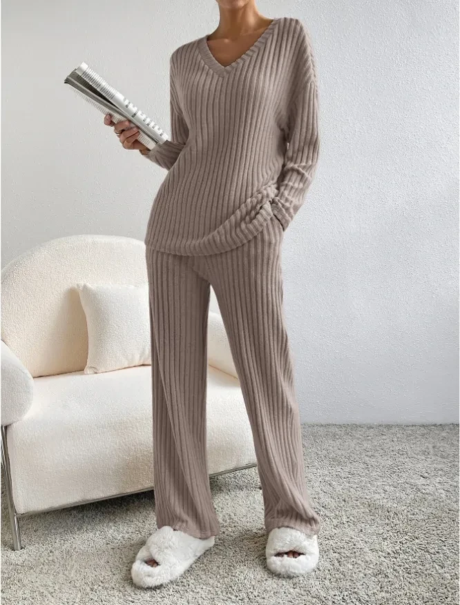 Traje de rayas lisas de moda con cuello en V, camiseta de manga larga y pantalones rectos casuales, ropa de mujer de temperamento holgado