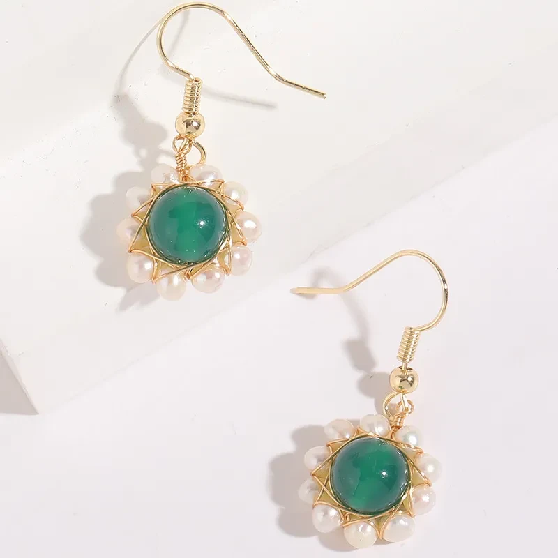 Pendientes de Perlas de Agua de Cuerda Manual con Piedra Natural Verde Esmeralda
