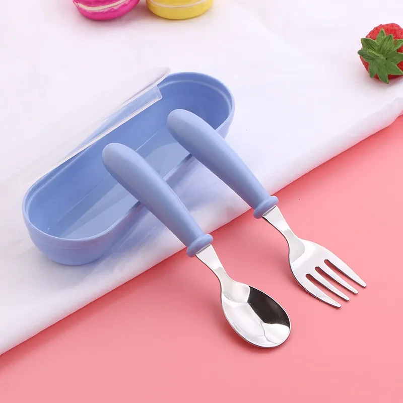 Cubiertos infantiles de acero inoxidable de tres piezas (tenedor y cuchara)