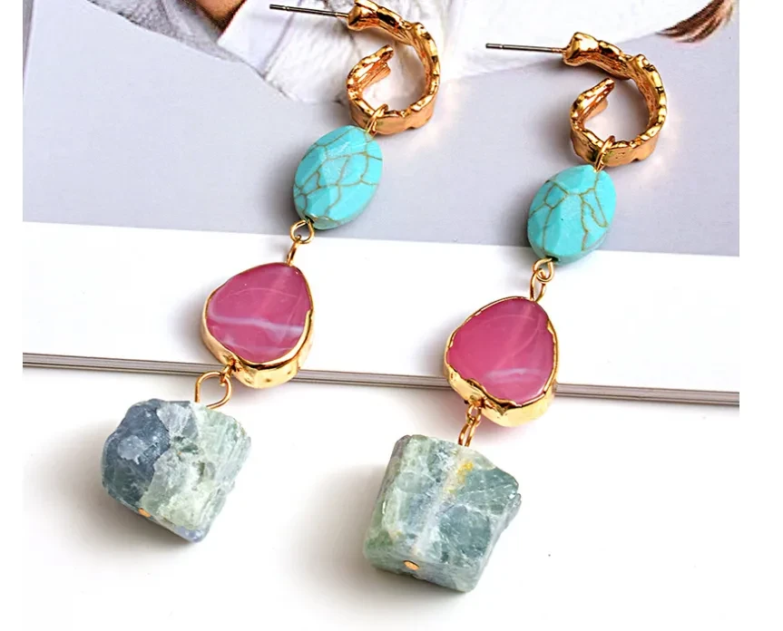 Pendientes de nuevo estilo, pendientes largos de piedra estilo europeo y americano.