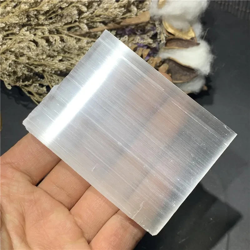 Muestra de piedra rugosa de yeso marroquí natural mineral natural Modificador de espíritu