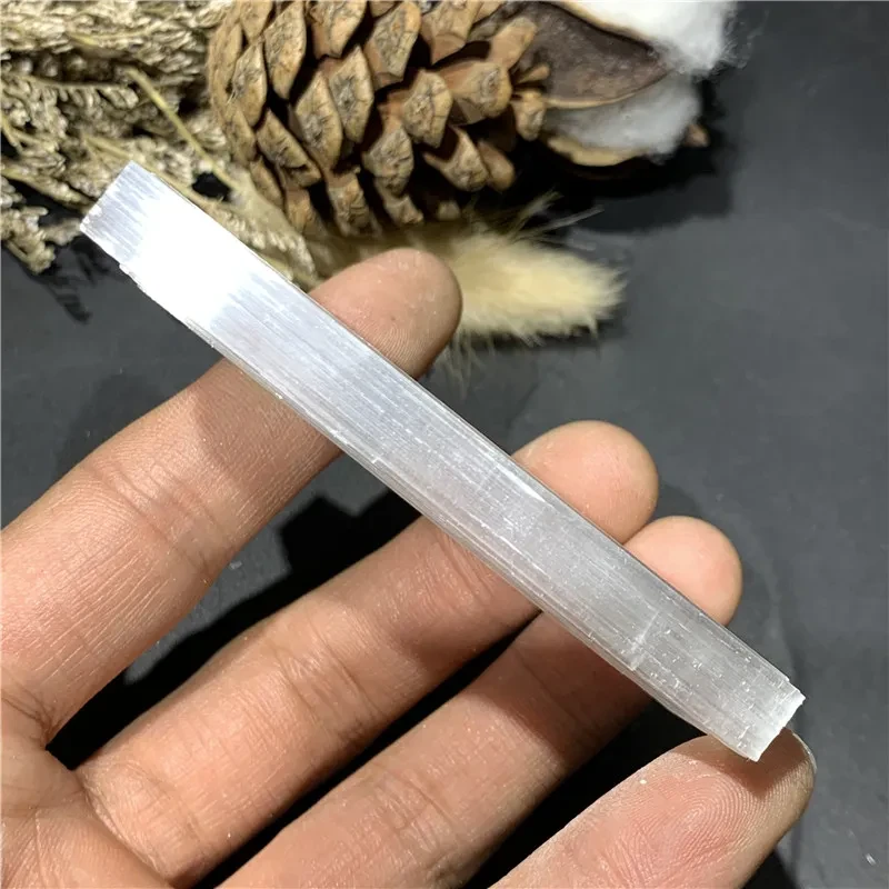 Muestra de piedra rugosa de yeso marroquí natural mineral natural Modificador de espíritu