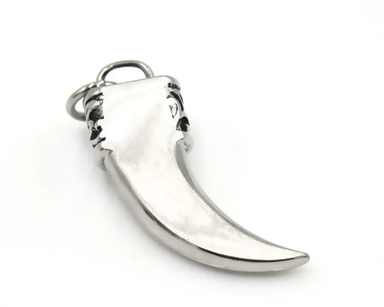 Colgante vintage de acero de titanio con diente de lobo y piedra de pino azul para hombre