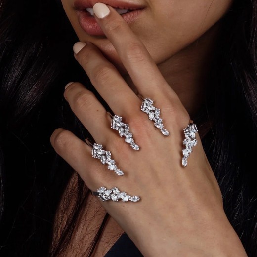 Pulsera personalizada de moda con accesorios de circón