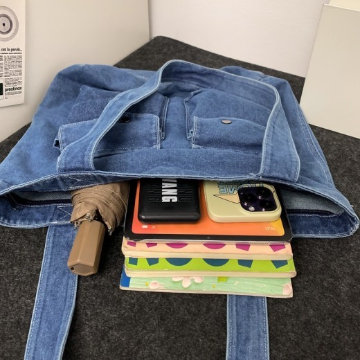 Bolso bandolera de mezclilla lavada retro