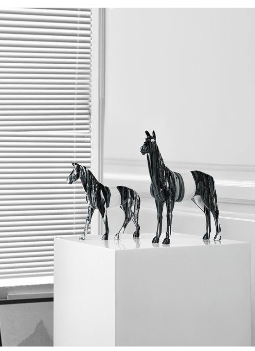 Decoración nórdica ligera de lujo con forma de caballo para oficina, vinoteca y hogar.