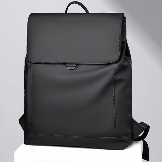 Mochila para hombre de gran capacidad, moderna y casual.