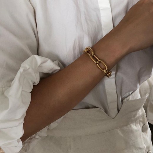 Cadena personalizada y accesorios de mano de moda.