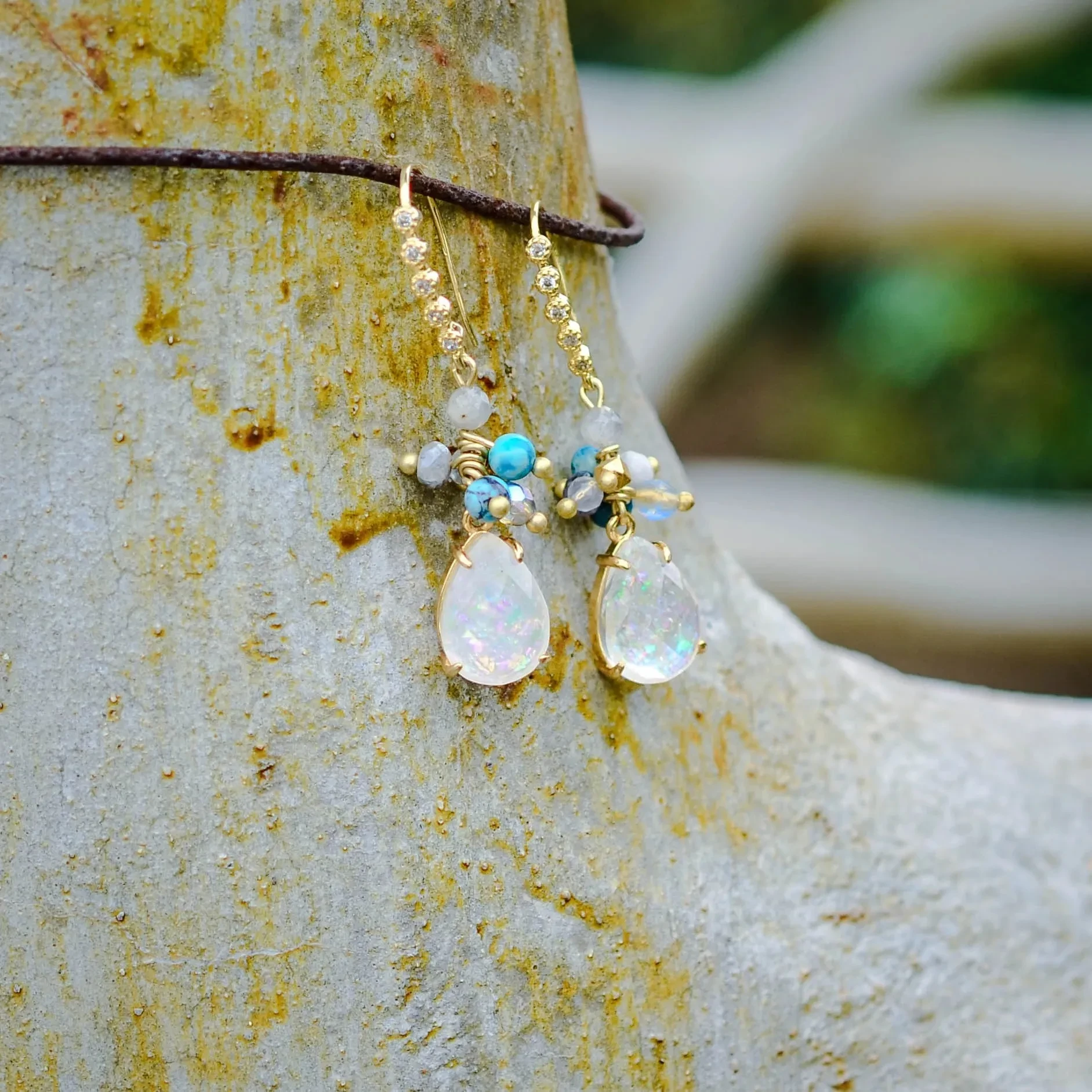 Accesorios populares europeos y americanos: pendientes de ópalo en forma de gota, piedra natural de moda.