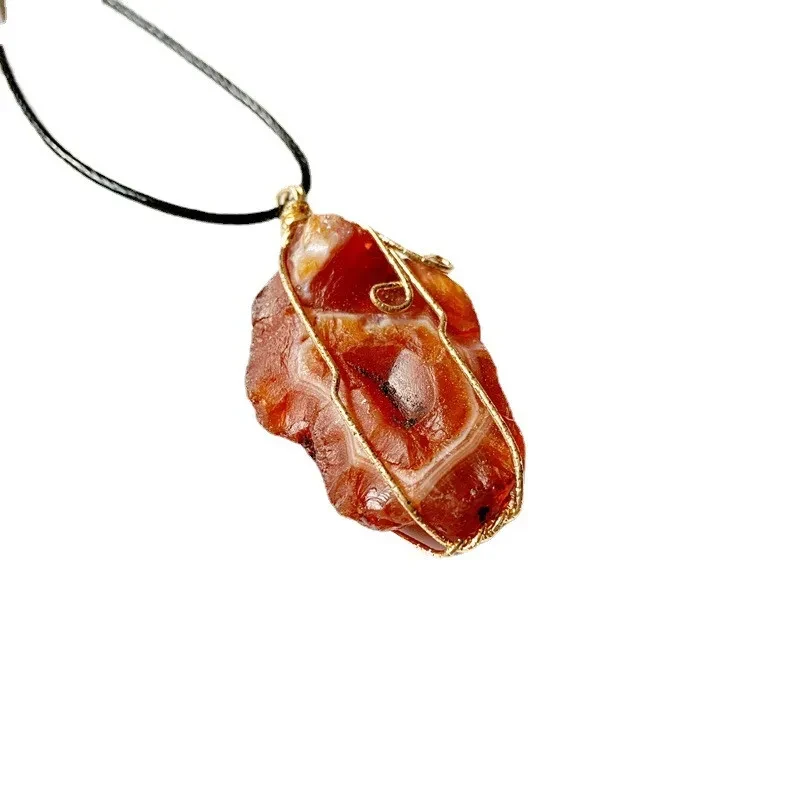 Colgante de ágata roja natural sinuosa, collar de piedra de ágata irregular con borde cruzado, gran oferta
