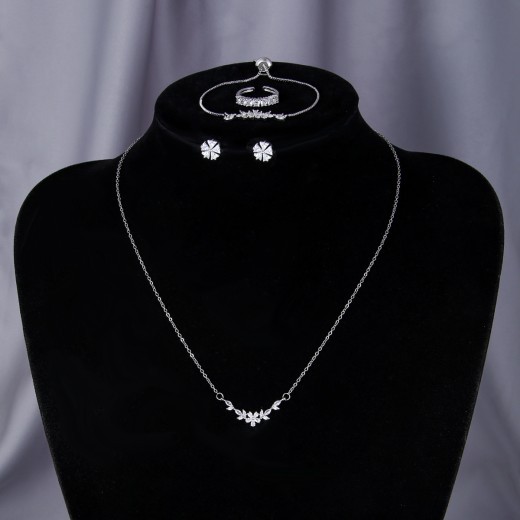 Conjunto de joyería elegante y sencillo con incrustaciones de circonitas, collar de flores de plata, pendientes exquisitos, pulsera y anillo, ideal para uso diario en días festivos de mujer.