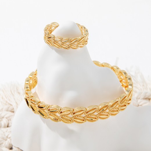 Juego de 2 pulseras y anillos con apertura de hojas de trigo chapadas en oro de 18 quilates, ideales para el uso diario de las mujeres, como regalo de joyería para las fiestas.