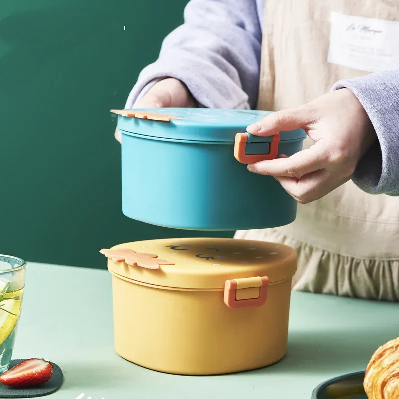 Caja bento japonesa para picnic con fresas creativas para estudiantes
